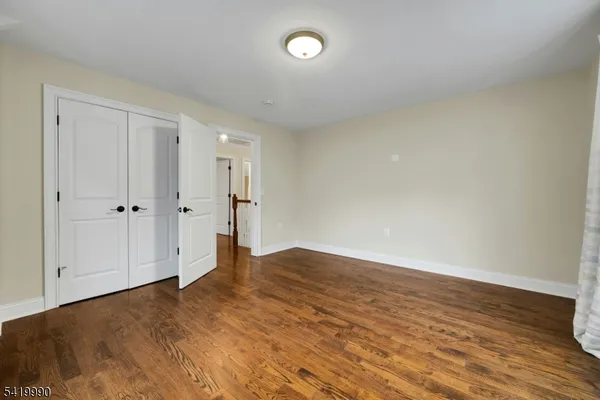 $1,745,000 | 20 North Summit Avenue, Chatham, NJ 07928