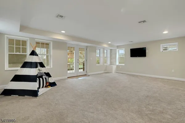 $1,745,000 | 20 North Summit Avenue, Chatham, NJ 07928