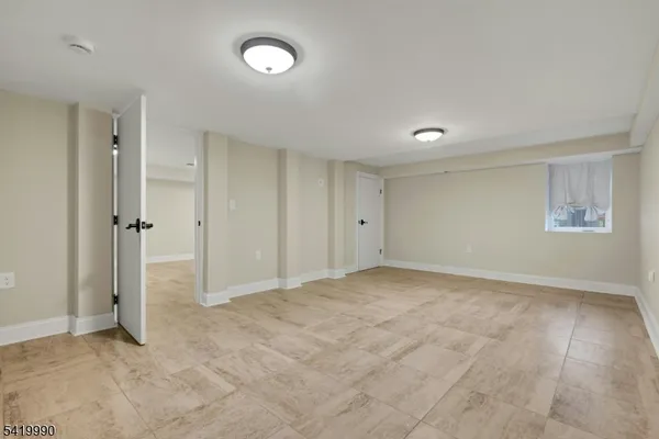 $1,745,000 | 20 North Summit Avenue, Chatham, NJ 07928