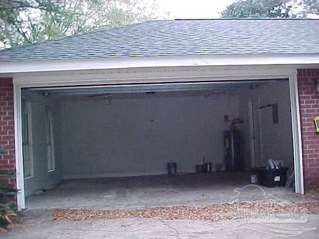 $385,900 | 12405 Highway 90, Holt, FL 32564