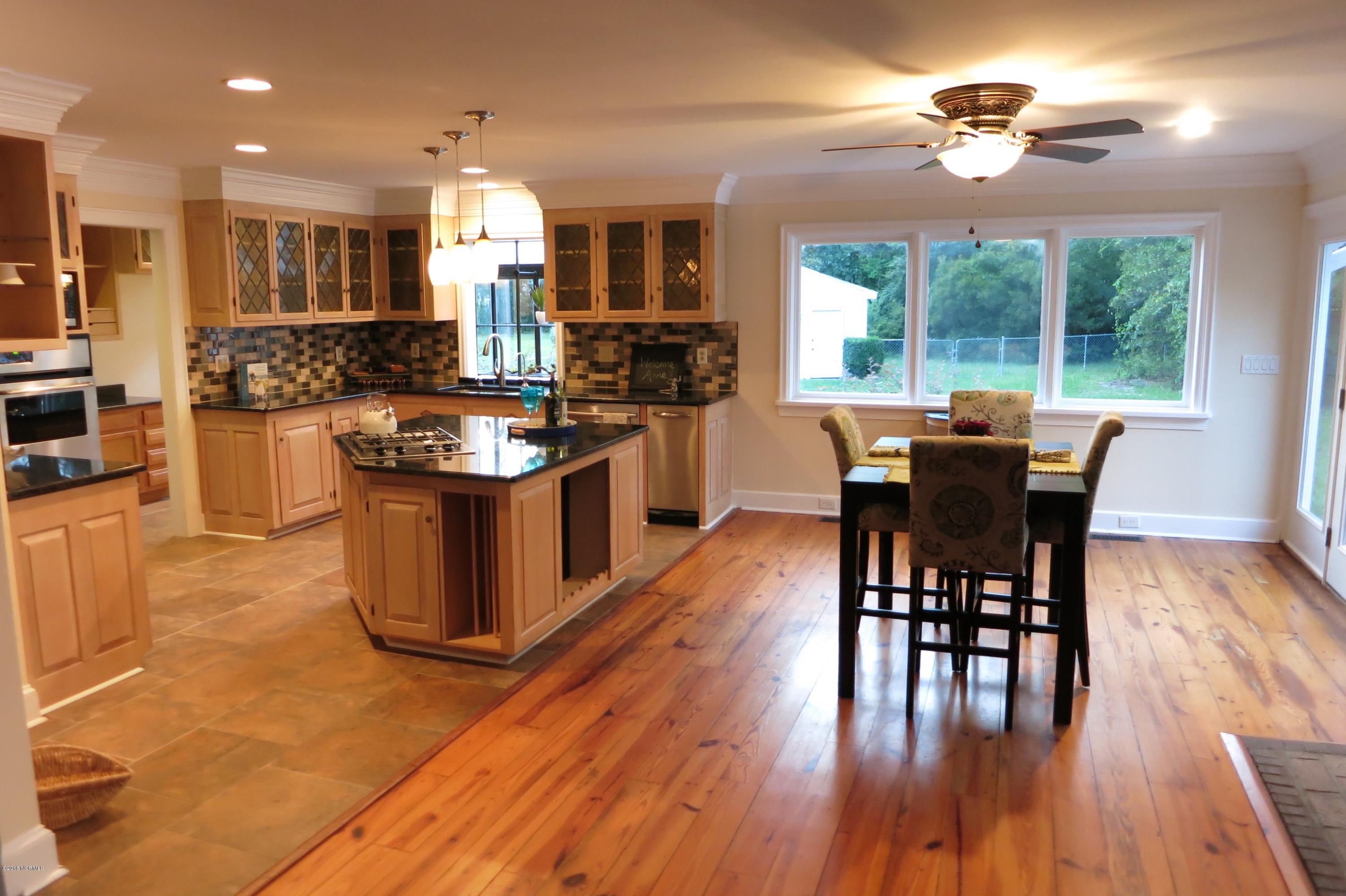 4226 Masonboro Loop Road Wilmington, NC 28409 - Photo 7 of 38 IMG_1497