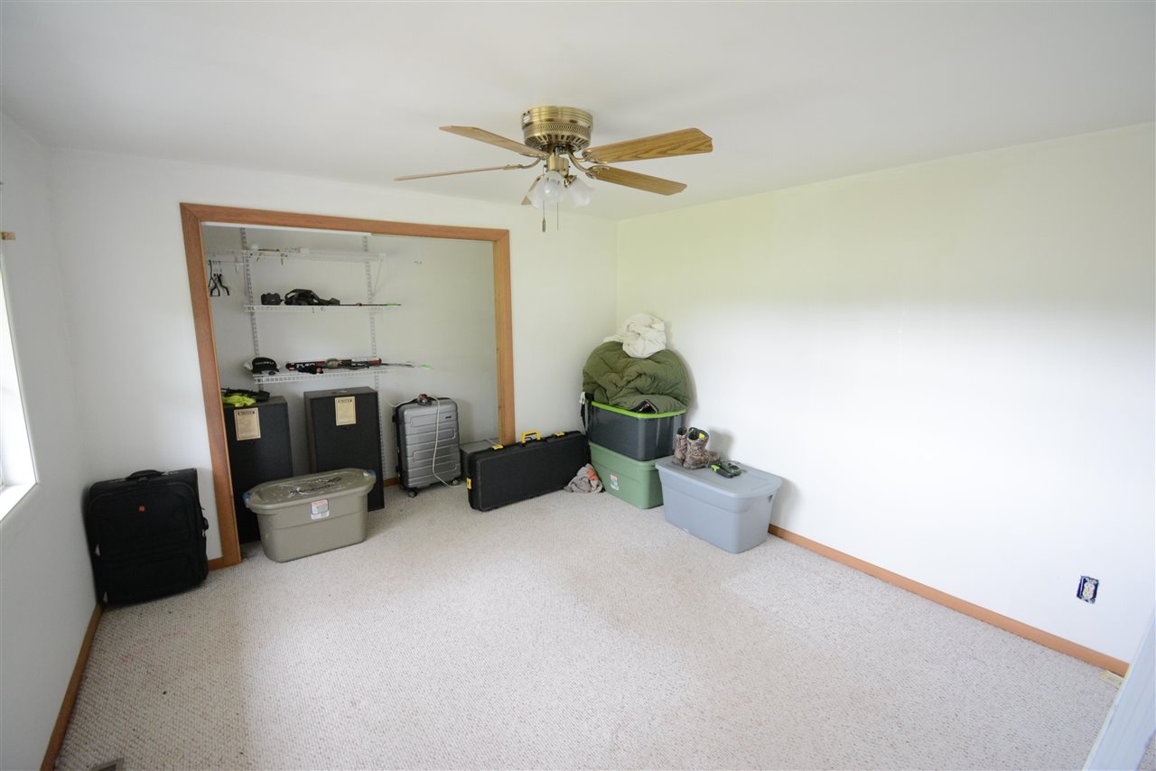 6161 South State Road Bancroft, MI 48414 - Photo 13 of 16 50044608-12.JPG