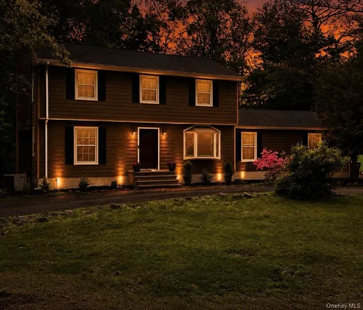 $669,000 | 95 Pine Hill Road, Highland Mills, NY 10930