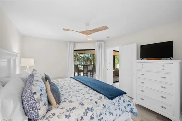 $1,775 | 1808 Kings Lake Boulevard, Unit 203, Naples, FL 34112