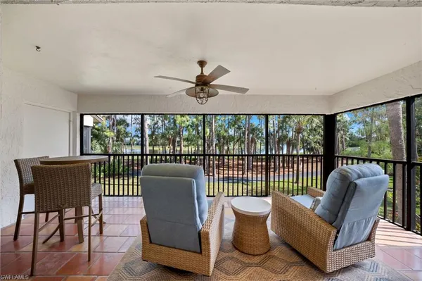 $1,775 | 1808 Kings Lake Boulevard, Unit 203, Naples, FL 34112