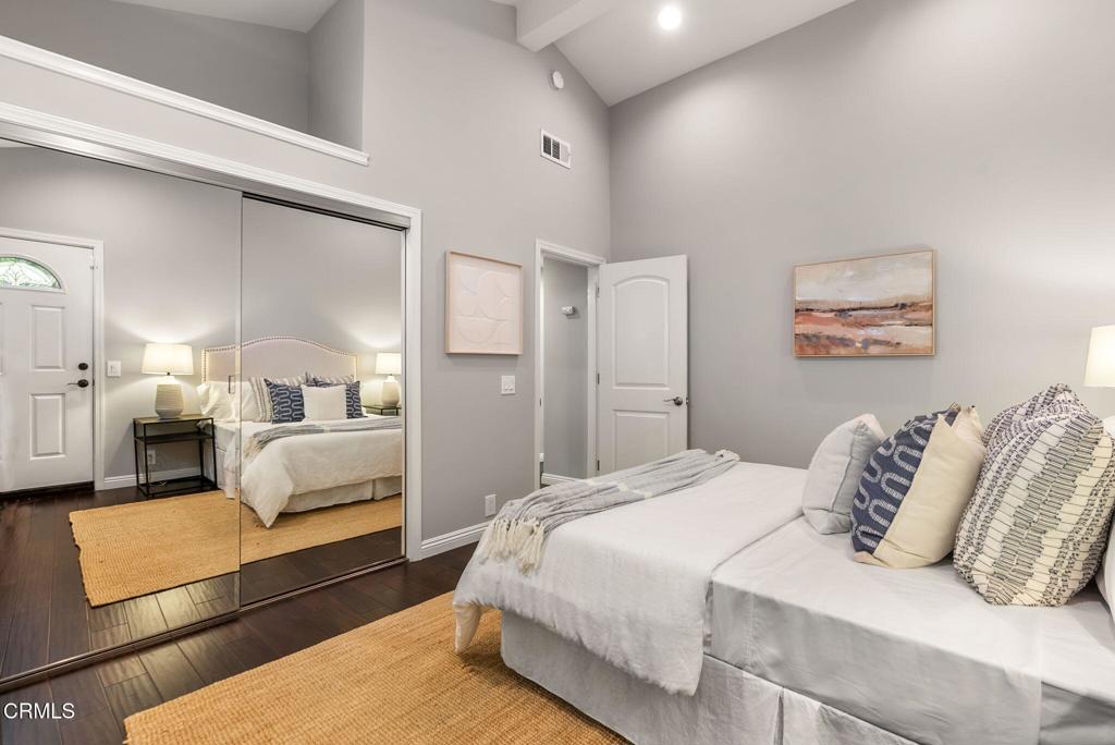 1544 La Loma Road Pasadena, CA 91105 - Photo 18 of 28 a bedroom with a bed and a couch