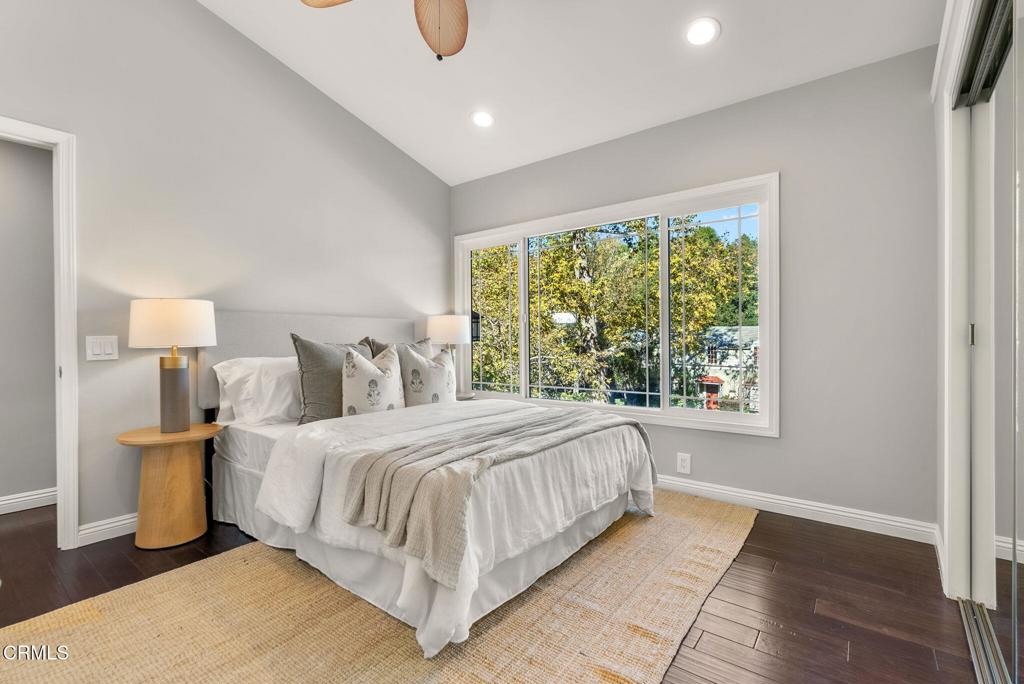 1544 La Loma Road Pasadena, CA 91105 - Photo 21 of 28 a bedroom with a bed and a large window