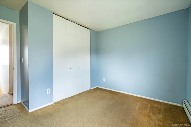 $324,999 | 6 Eaton Court, Middletown, NY 10940