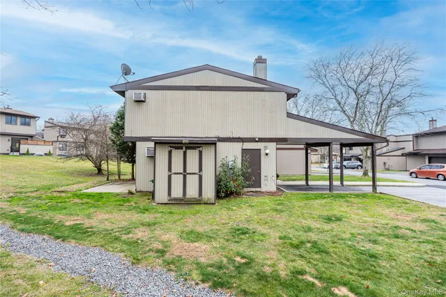 $324,999 | 6 Eaton Court, Middletown, NY 10940