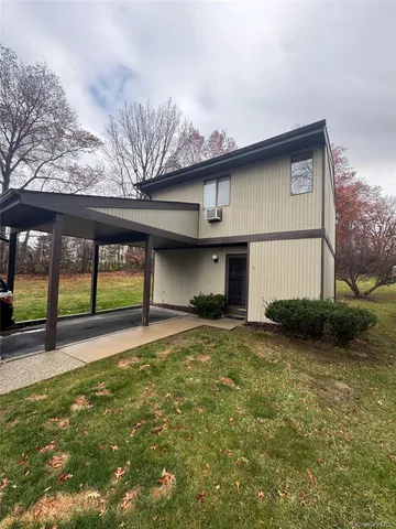 $324,999 | 6 Eaton Court, Middletown, NY 10940