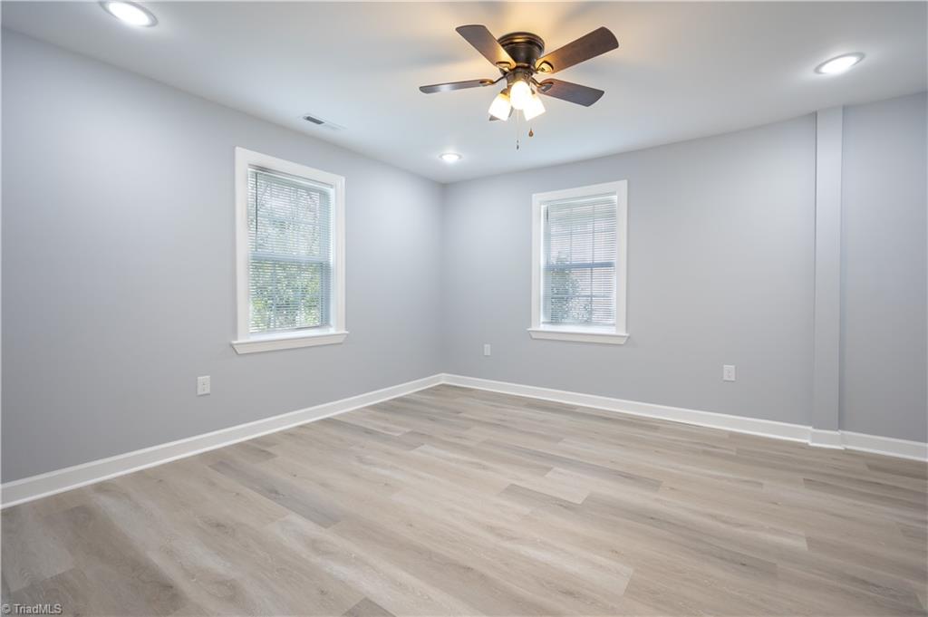 1309 Ragan Avenue High Point, NC 27260 - Photo 9 of 15 Gallery Image 9