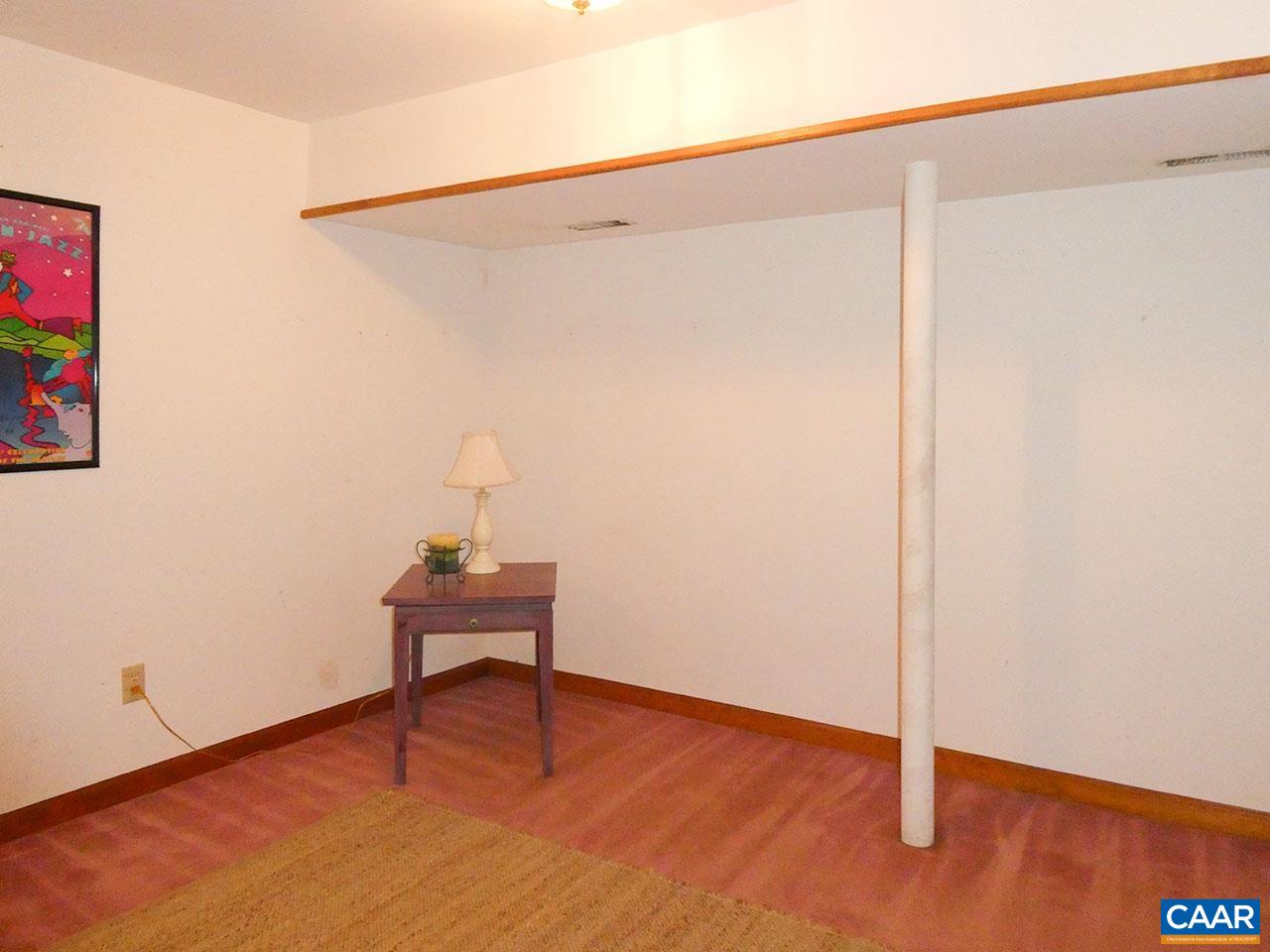 107 Elkhorn Road Charlottesville, VA 22903 - Photo 35 of 45 Craft/sewing/study