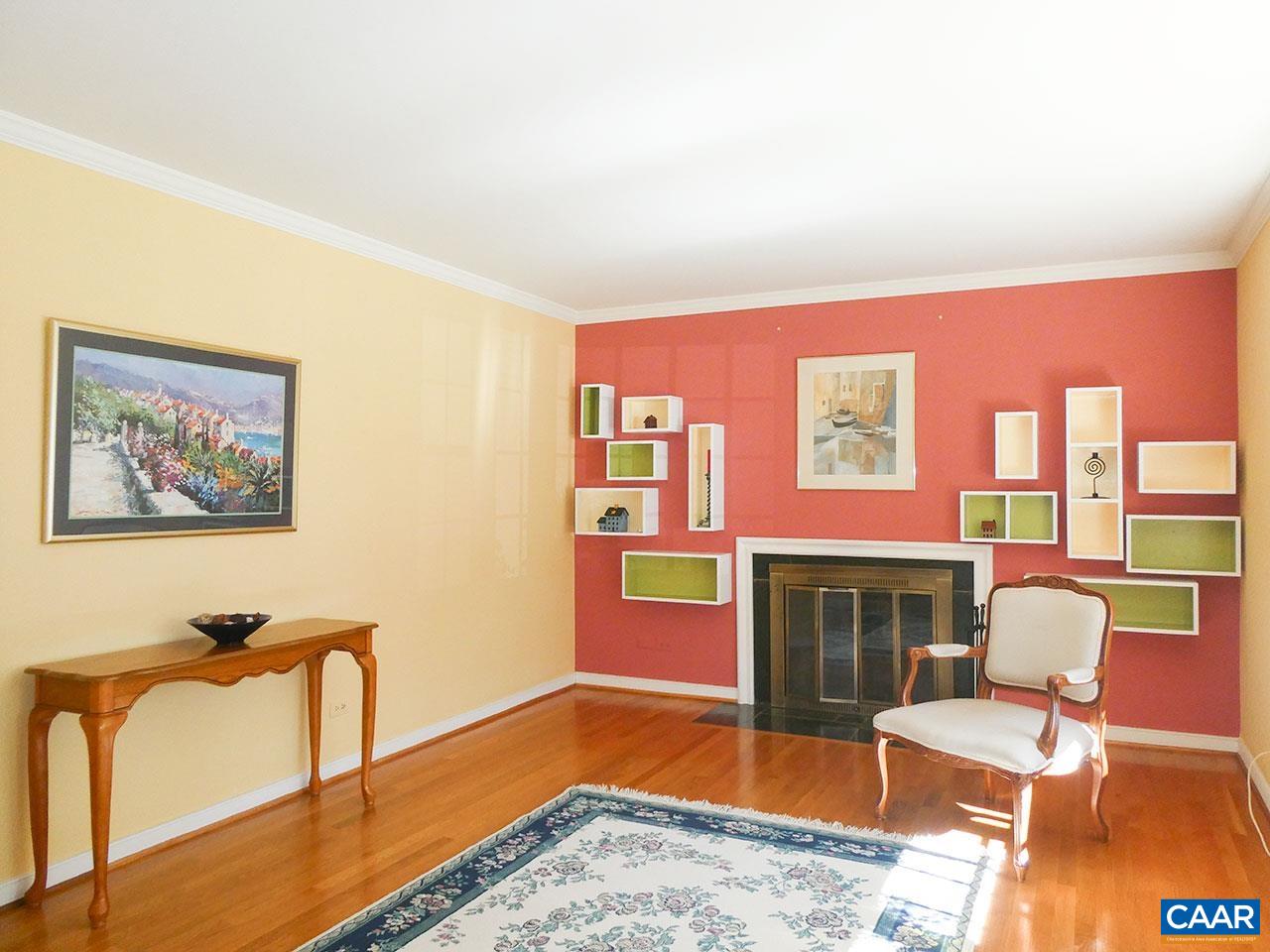 107 Elkhorn Road Charlottesville, VA 22903 - Photo 4 of 45 Hardwood floors