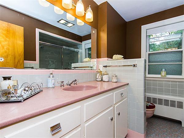 161 Marrett Road Lexington, MA 02421 - Photo 16 of 27 Gallery Image 16