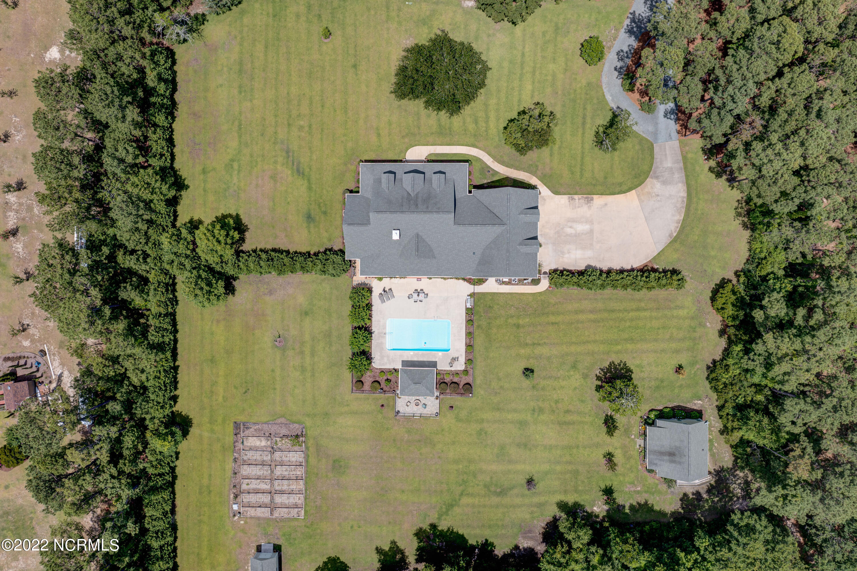 449 Whitebridge Road Hampstead, NC 28443 - Photo 4 of 111 449WhitebridgeDrone-4