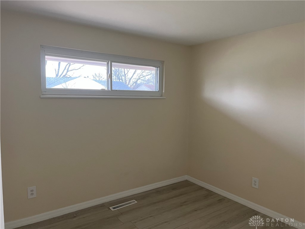 5669 Botkins Road Dayton, OH 45424 - Photo 11 of 23 Gallery Image 11