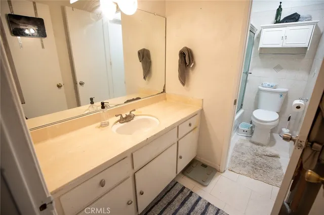 a view of stairs and an entryway