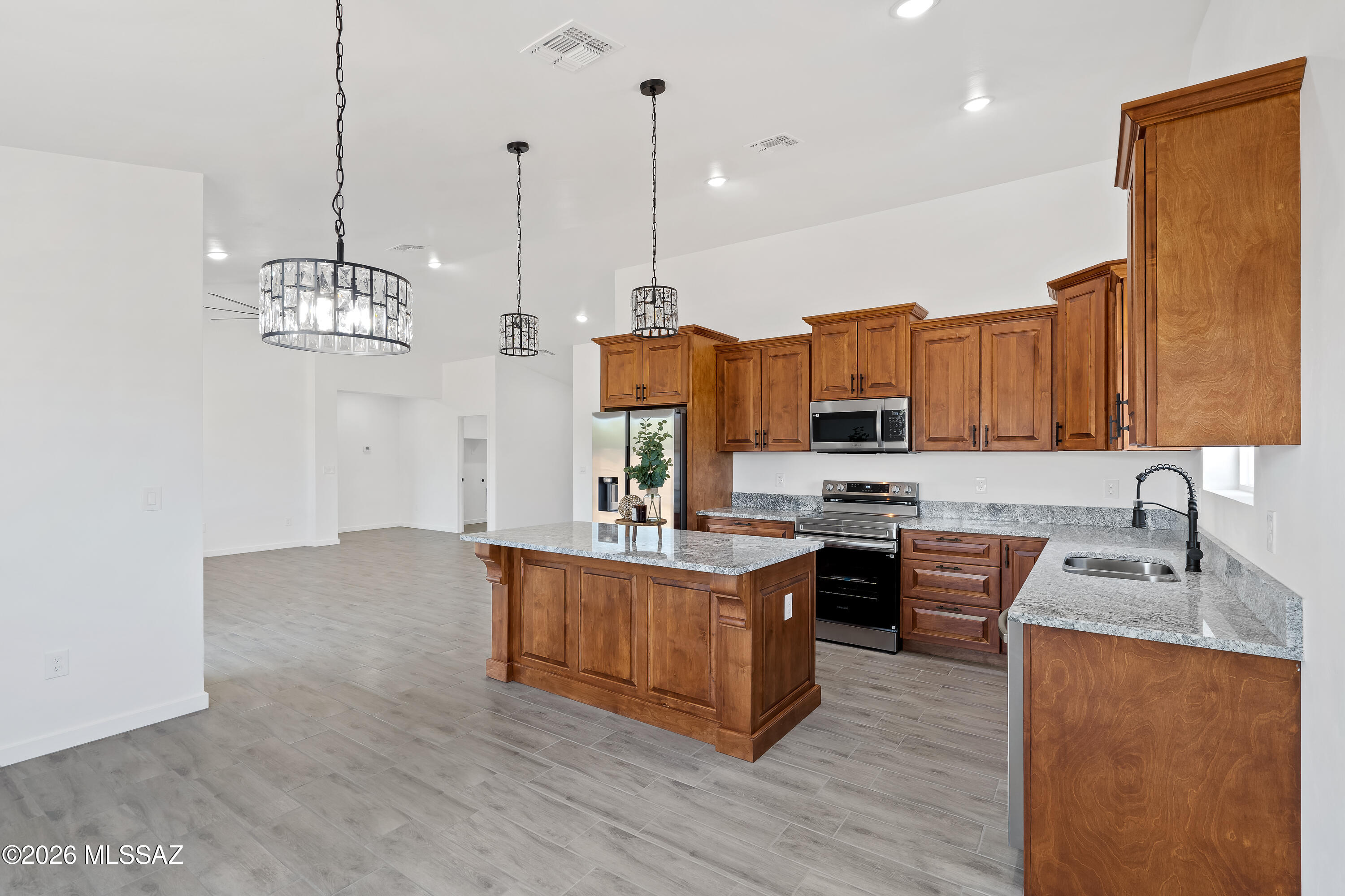1737 Circulo Agua Blanca Rio Rico, AZ 85648 - Photo 18 of 49