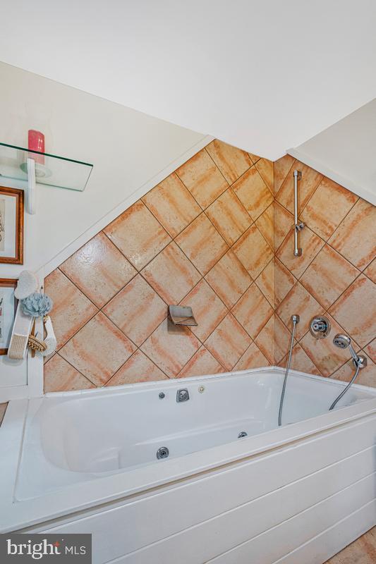 2422 Pickwick Road Baltimore, MD 21207 - Photo 26 of 36 Gallery Image 26