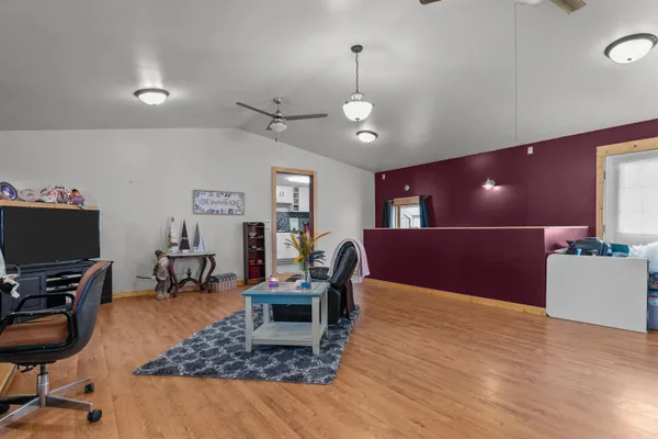 $264,900 | 514 East Beacon Avenue, New London, WI 54961