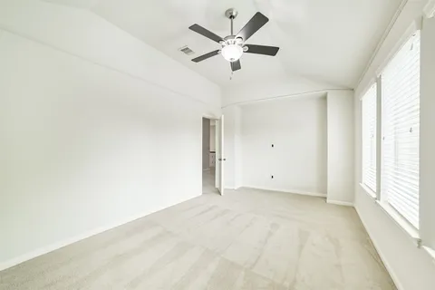 $465,000 | 13607 Breakwater Path Loop, Houston, TX 77044