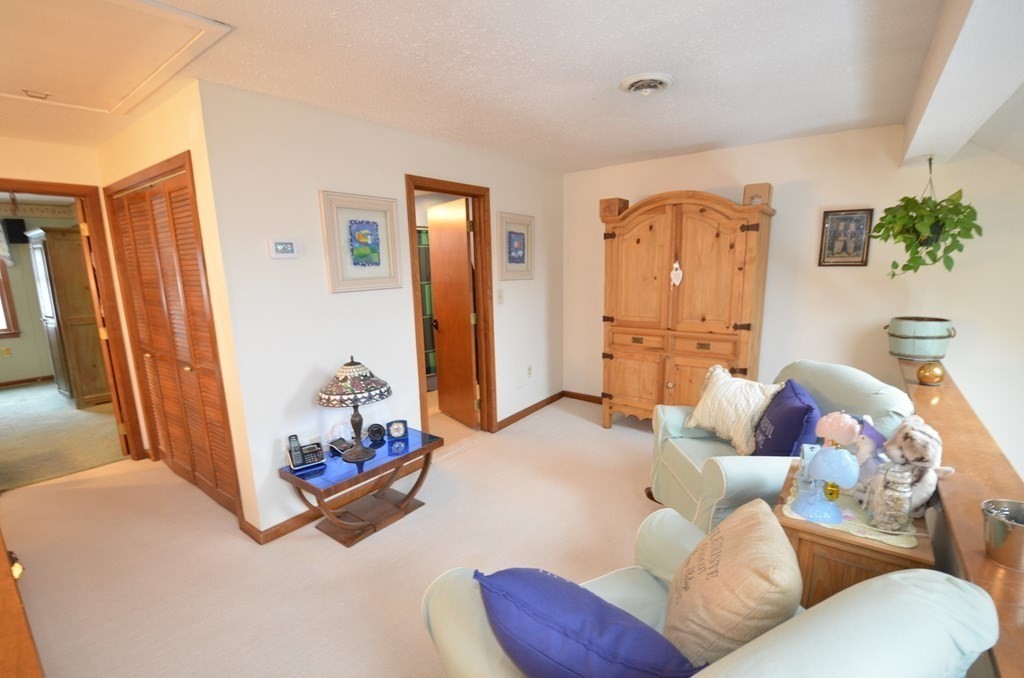 6 Spruce Pond Road, Unit 6 Franklin, MA 02038 - Photo 18 of 35 Gallery Image 18