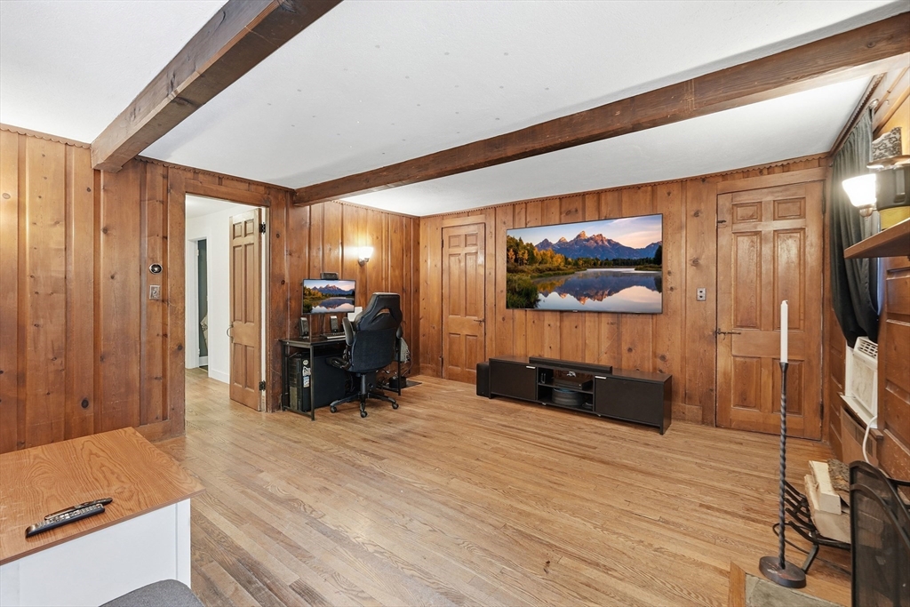 18 Fiske Hill Road Sturbridge, MA 01566 - Photo 17 of 42 Gallery Image 17