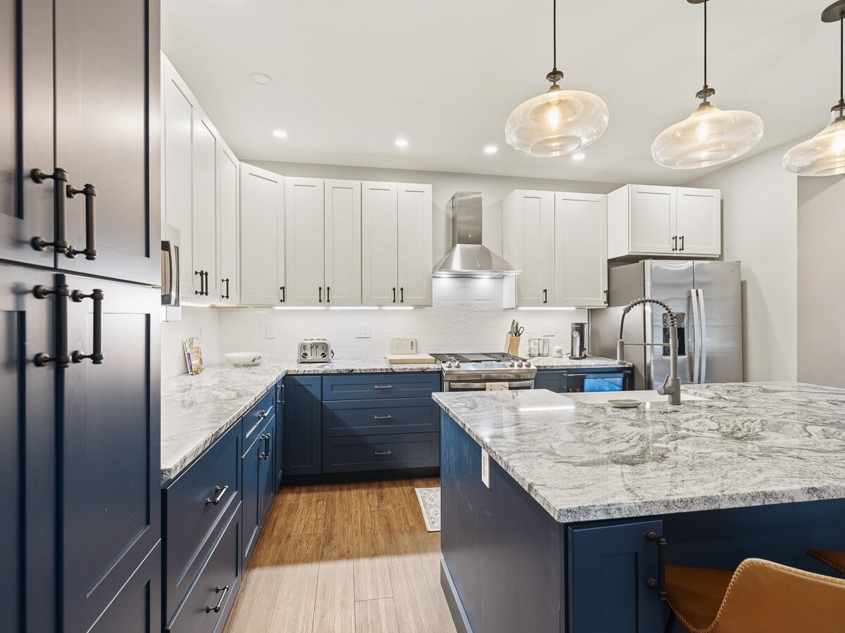 81 Blueberry Ridge Road Lake Placid, NY 12946 - Photo 13 of 59 Gallery Image 13