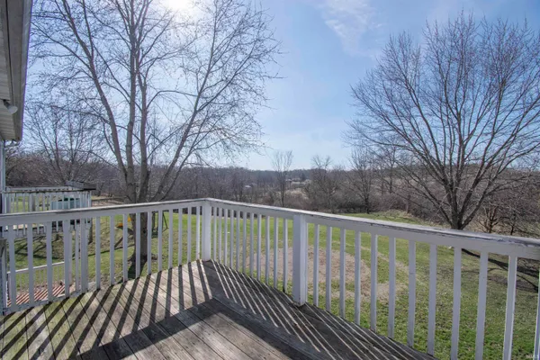 $379,900 | 4944 South 200 East, Churubusco, IN 46723