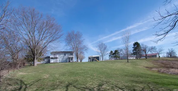 $379,900 | 4944 South 200 East, Churubusco, IN 46723
