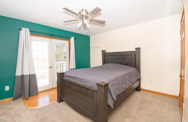 $379,900 | 4944 South 200 East, Churubusco, IN 46723