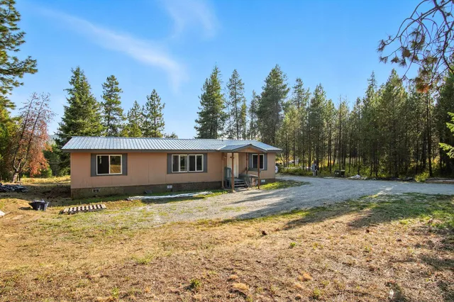 $310,000 | 372 Rumsey Drive, Newport, WA 99156