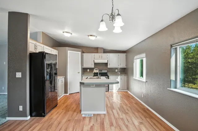 $310,000 | 372 Rumsey Drive, Newport, WA 99156