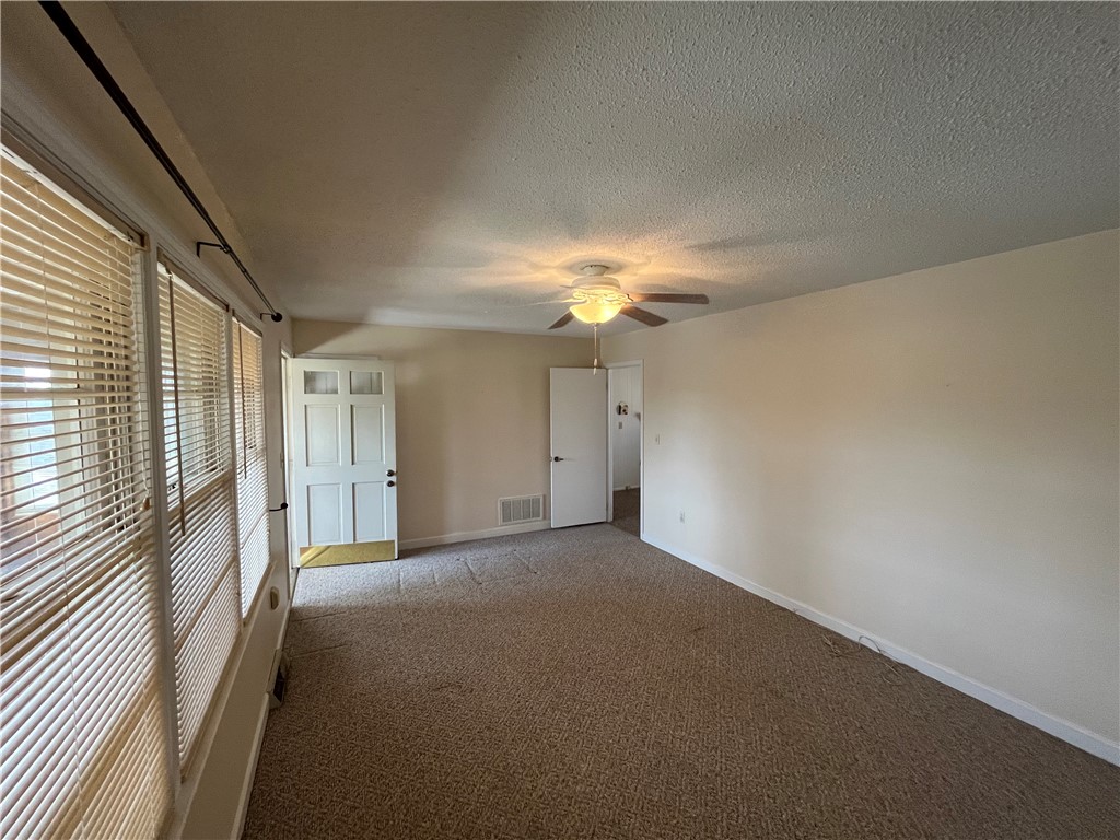 402 Dalton Road Seneca, SC 29678 - Photo 8 of 27 Gallery Image 8