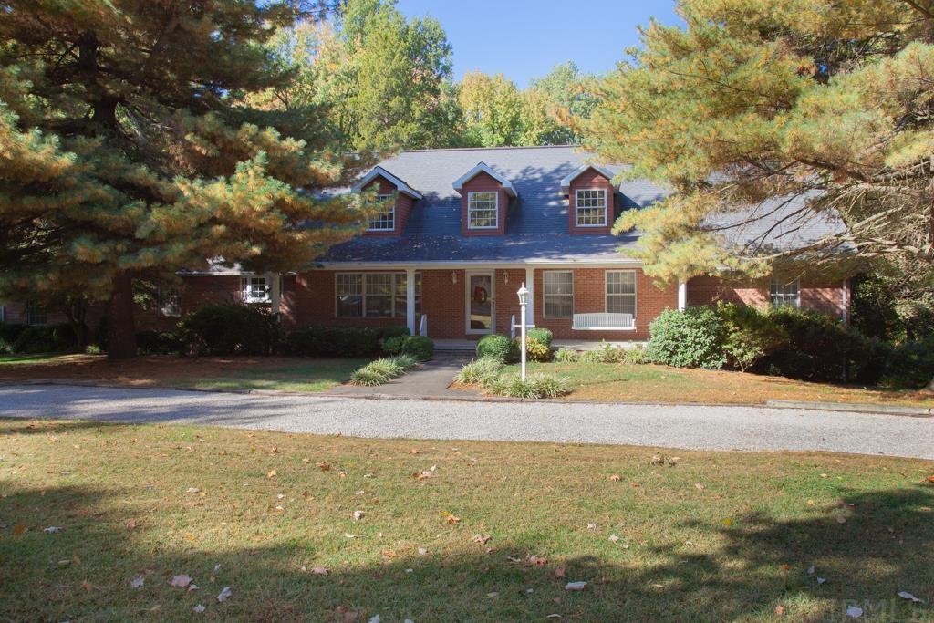 4408 Stringtown Road Evansville, IN 47710 - Photo 1 of 36 Gallery Image 1