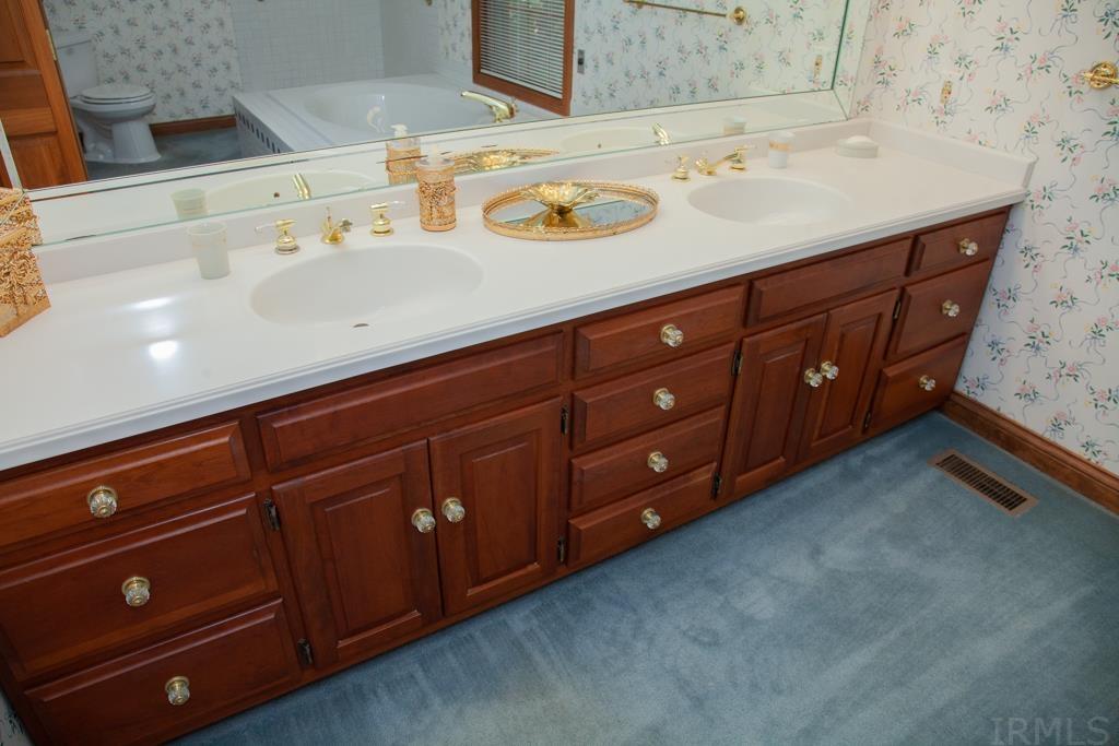 4408 Stringtown Road Evansville, IN 47710 - Photo 18 of 36 Gallery Image 18
