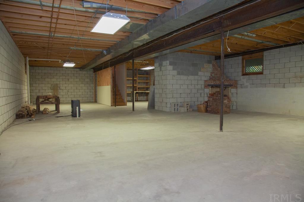 4408 Stringtown Road Evansville, IN 47710 - Photo 28 of 36 Gallery Image 28