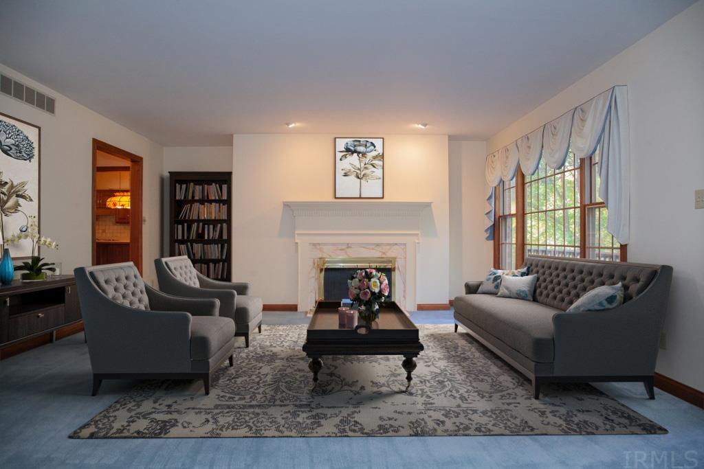 4408 Stringtown Road Evansville, IN 47710 - Photo 4 of 36 Gallery Image 4