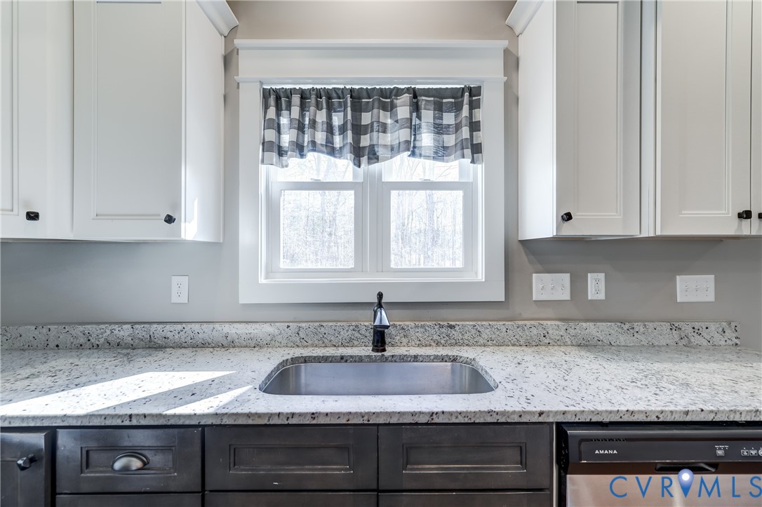 2112 Wood Flower Road Powhatan, VA 23139 - Photo 26 of 46