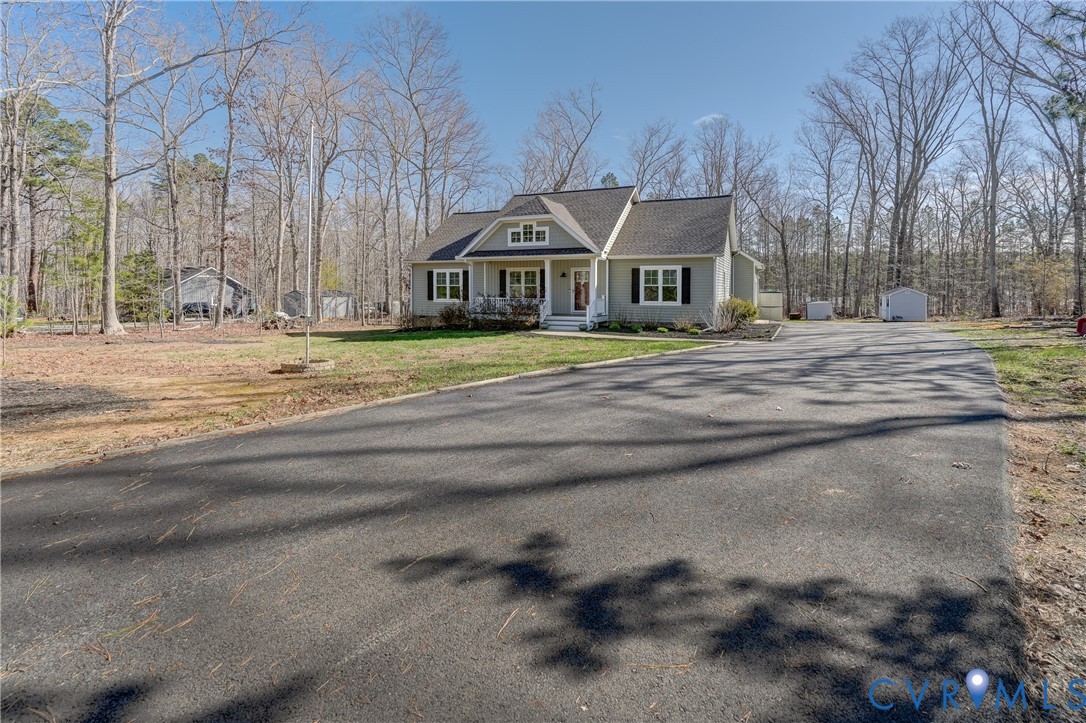 2112 Wood Flower Road Powhatan, VA 23139 - Photo 3 of 46
