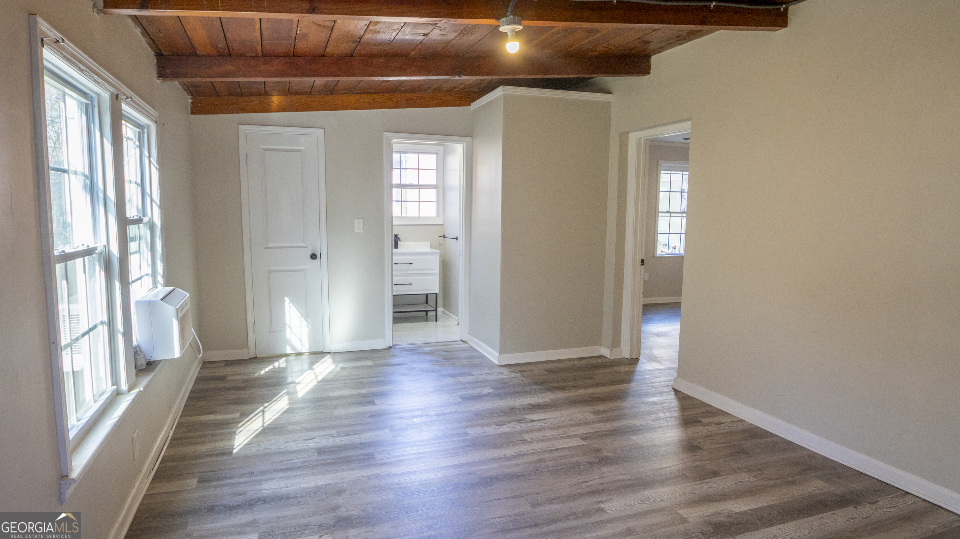 2541 Jewel Street East Point, GA 30344 - Photo 19 of 35