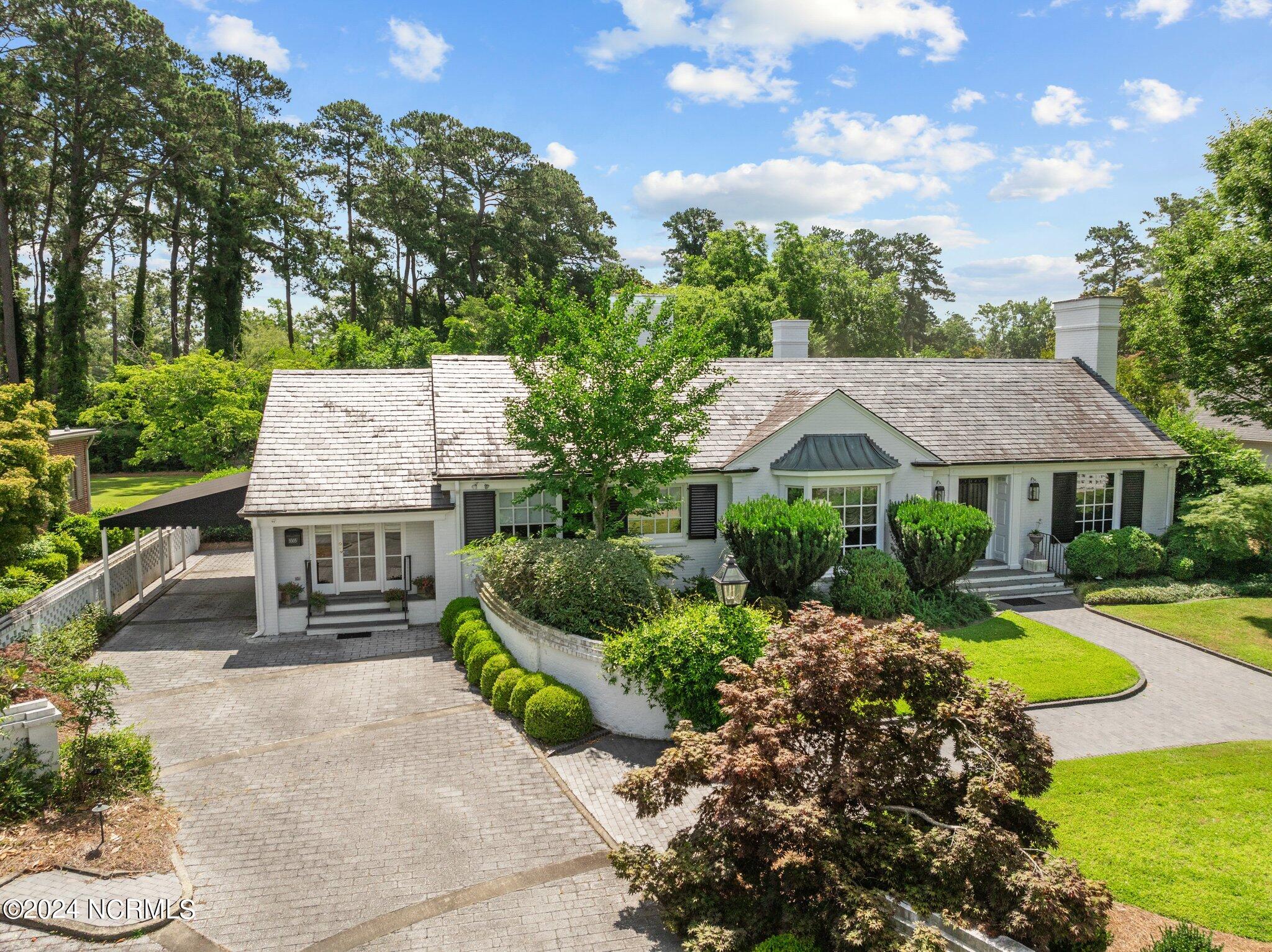 1005 W Road Kinston, NC 28501 - Photo 1 of 85 1-web-or-mls-DJI_0966