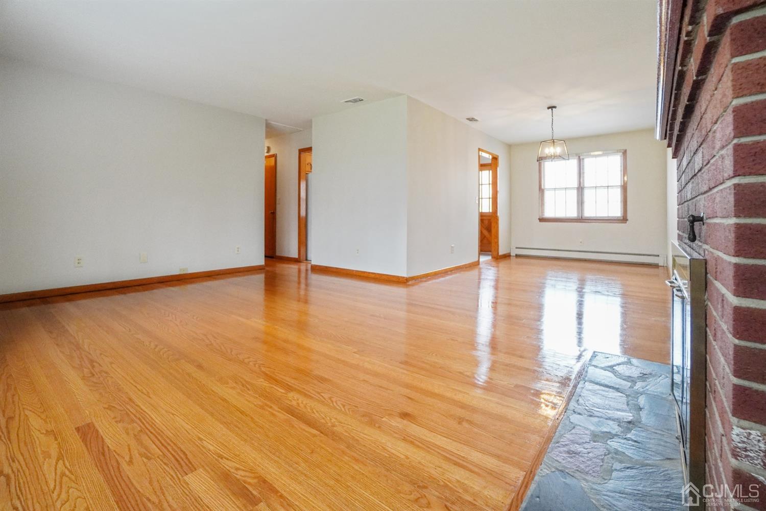 71 Aberdeen Road Matawan, NJ 07747 - Photo 7 of 25 Gallery Image 7