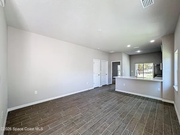$2,150 | 518-l M L M Davey Lane, Titusville, FL 32780