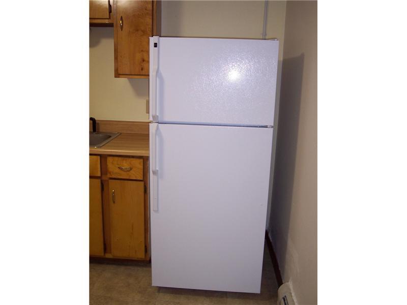 120 Walter Street Bangor, ME 04401 - Photo 9 of 31 Kitchen.