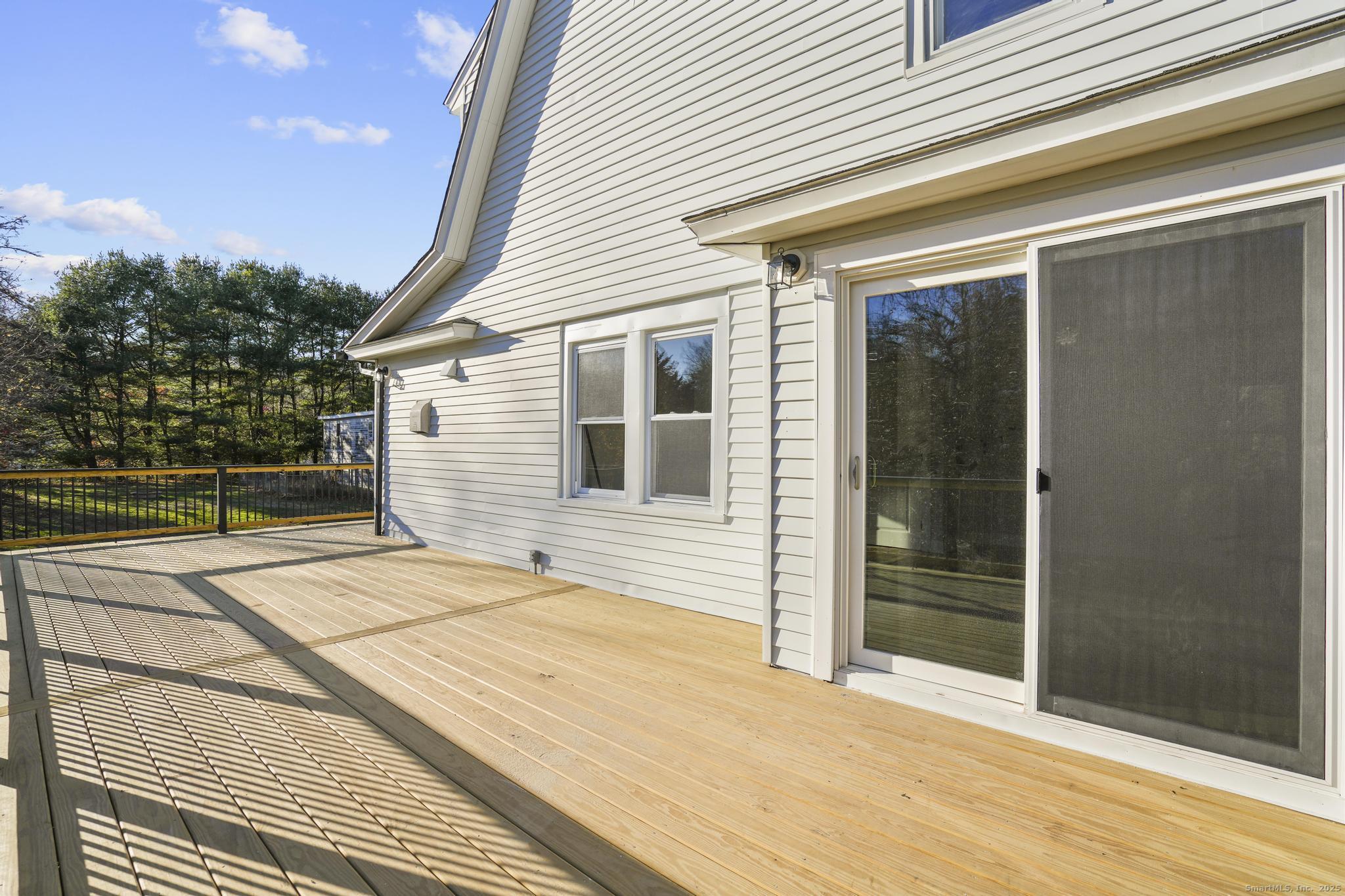 1092 Durham Road Guilford, CT 06437 - Photo 25 of 38