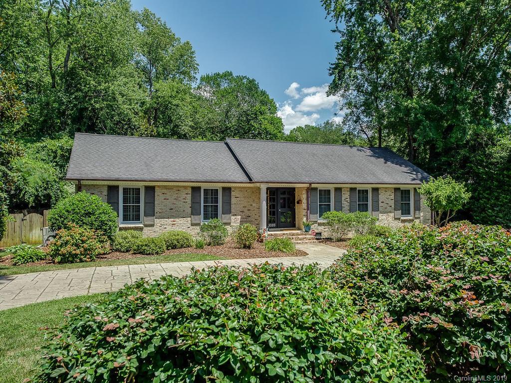 3023 Robin Road Charlotte, NC 28211 - Photo 2 of 33 Gallery Image 2