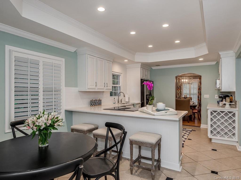 3023 Robin Road Charlotte, NC 28211 - Photo 12 of 33 Gallery Image 12