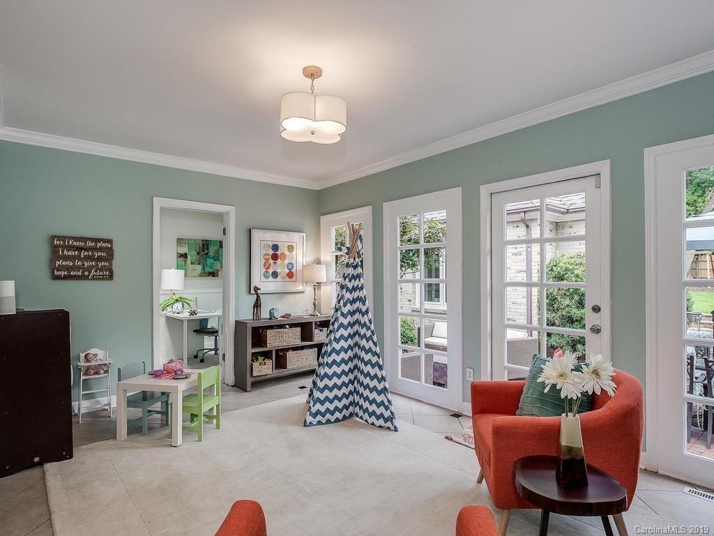 3023 Robin Road Charlotte, NC 28211 - Photo 15 of 33 Gallery Image 15