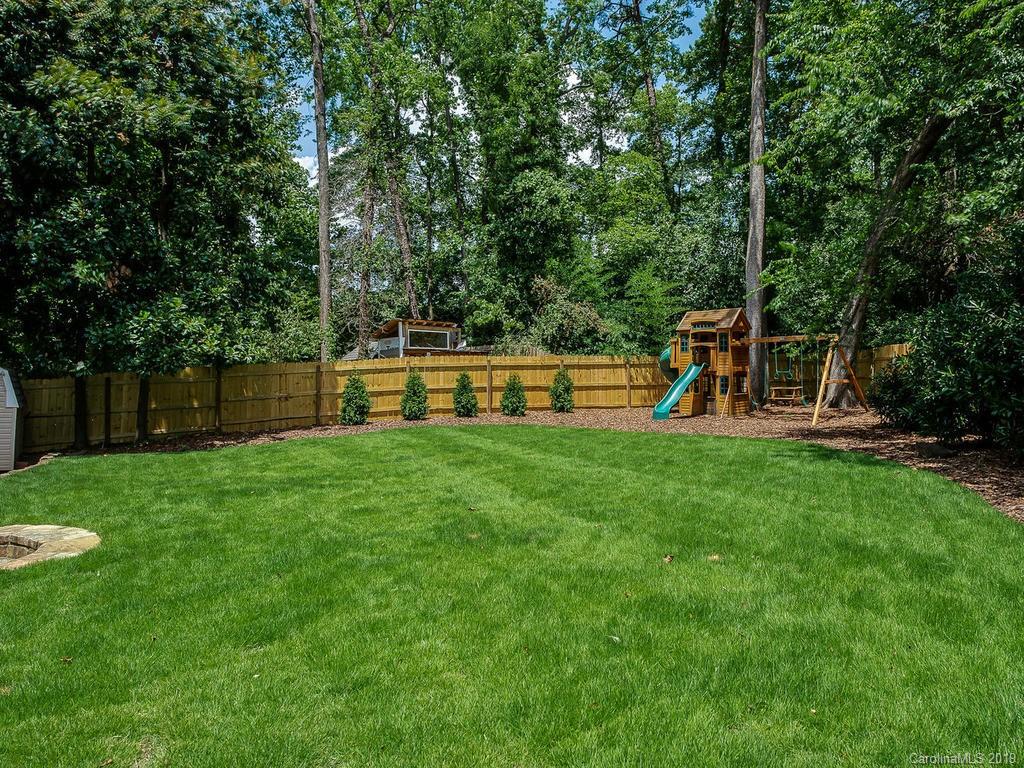3023 Robin Road Charlotte, NC 28211 - Photo 32 of 33 Gallery Image 32